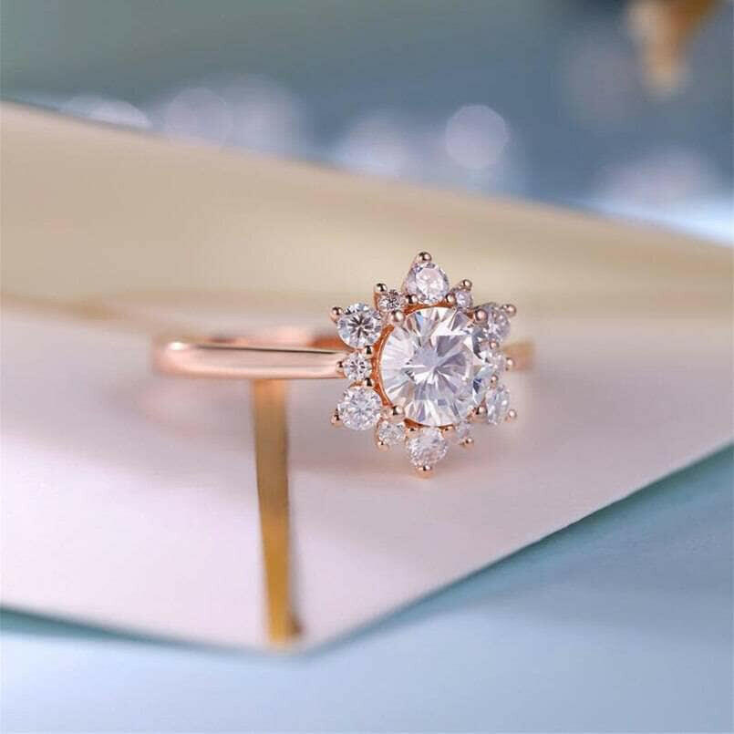 14k Solid Gold Round Cut Diamond Halo Engagement Ring-Evani Naomi Jewelry