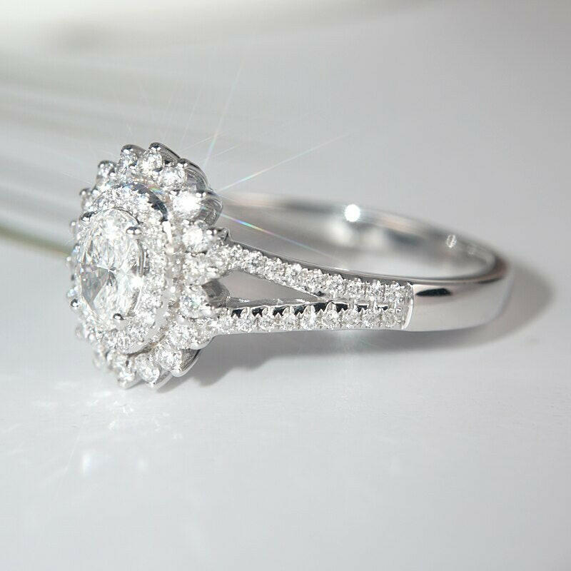 18K White Gold 1.0 Ct Oval Cut Diamond Engagement Ring-Evani Naomi Jewelry