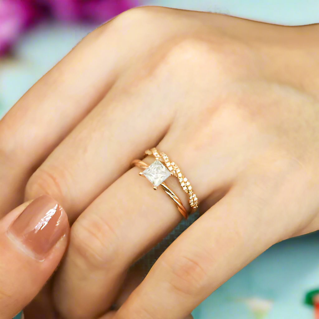 18K Yellow Gold Princess Cut Diamond Twist Engagement Ring Set-Evani Naomi Jewelry