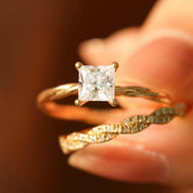 18K Yellow Gold Princess Cut Diamond Twist Engagement Ring Set-Evani Naomi Jewelry