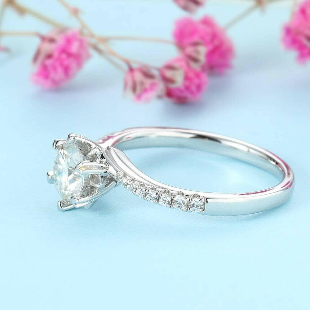 1.0 Ct Round Cut Diamond Heart Prong Engagement Ring-Evani Naomi Jewelry