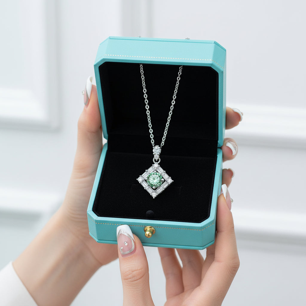 1.0 Ct Round Cut Peridot Birthstone Necklace-Evani Jewelry