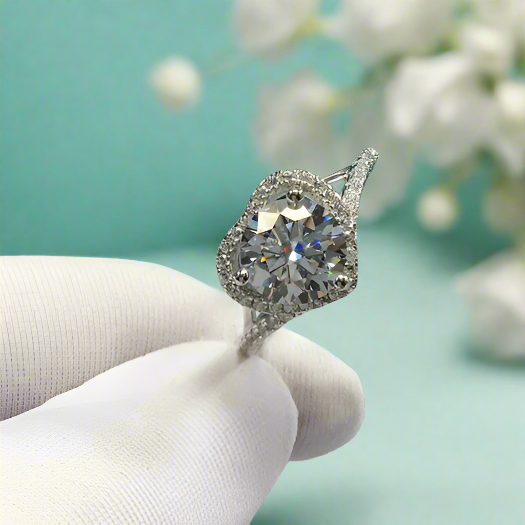 2.0 Ct Round Moisssanite with Heart Shape Engagement Ring-Evani Naomi Jewelry