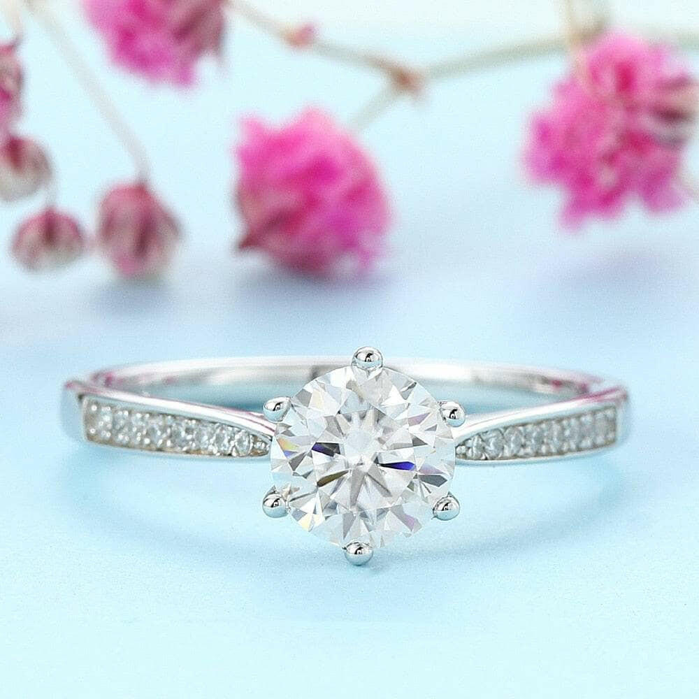 Classic 1.0 Ct Round Cut Diamond Engagement Ring-Evani Naomi Jewelry