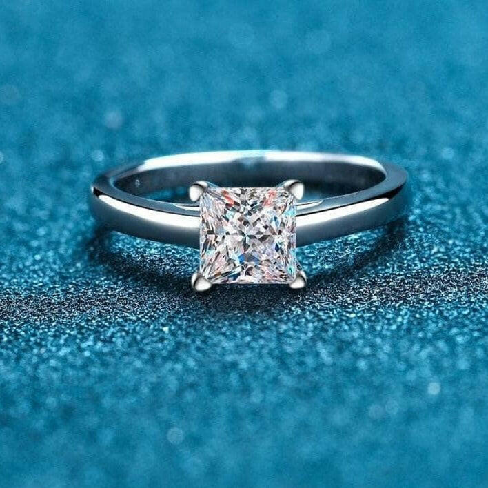 Classic 2.0 Ct Princess Cut Diamond Engagement Ring-Evani Naomi Jewelry