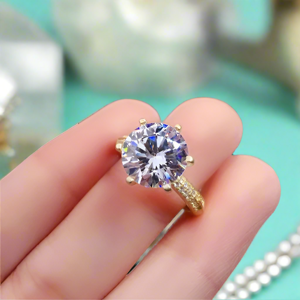 Classic 2.0 Ct Round Cut Diamond Engagement Ring-Evani Naomi Jewelry