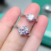 Classic 2.0 Ct Single Row Diamond Ring-Evani Naomi Jewelry