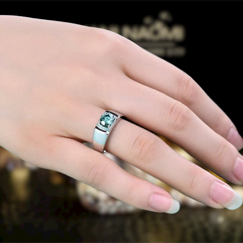 Elegant 1.0 Ct Round Diamond Wedding Ring-Evani Naomi Jewelry