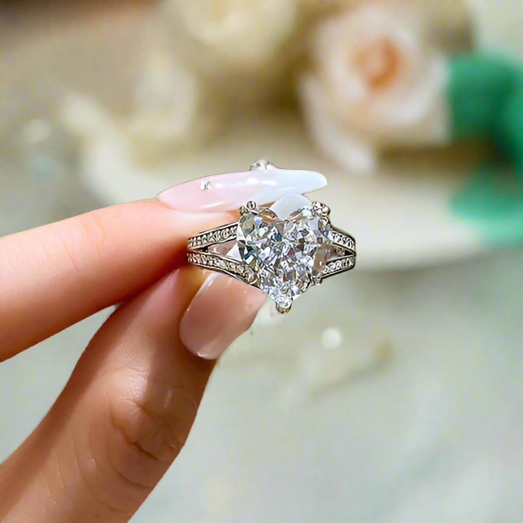 Exquisite Heart Cut 5.0 Carat Diamond Engagement Ring-Evani Naomi Jewelry