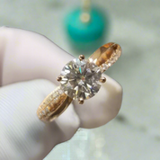 Round Cut 1.0 Ct Diamond 18K Rose Gold Engagement Ring-Evani Naomi Jewelry