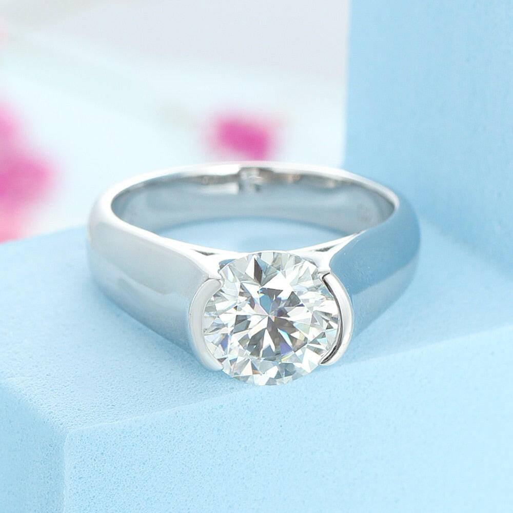 Round Cut 2.0 Ct Diamond Engagement Ring-Evani Naomi Jewelry