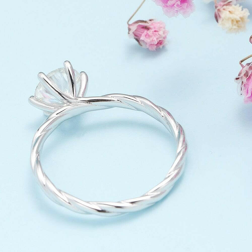 Round Cut Diamond Twist Band Solitaire Engagement Ring-Evani Naomi Jewelry