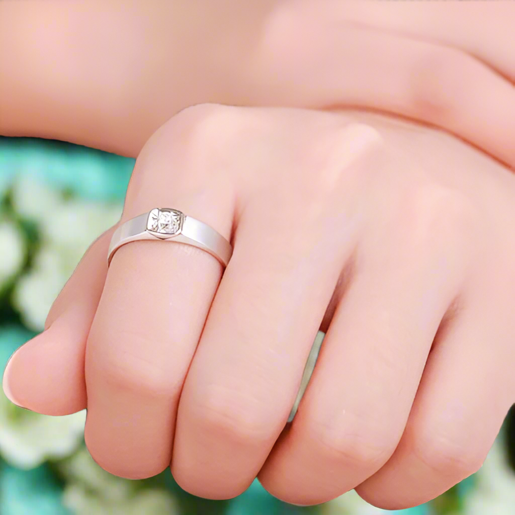 Round Diamond 14K White Gold Engagement Ring-Evani Naomi Jewelry