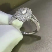 18K White Gold 1.0 Ct Oval Cut Diamond Engagement Ring