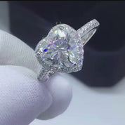 2.0 Ct Heart Cut Diamond Halo Engagement Ring