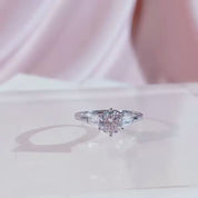 1.0 Ct Round Cut Diamond Engagement Ring