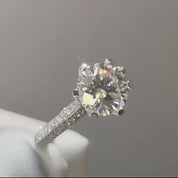 2.0 Ct Round Cut Diamond Engagement Ring