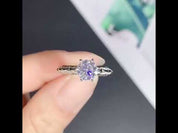 Unique 1.0 ct Round Diamond Platinum Engagement Ring