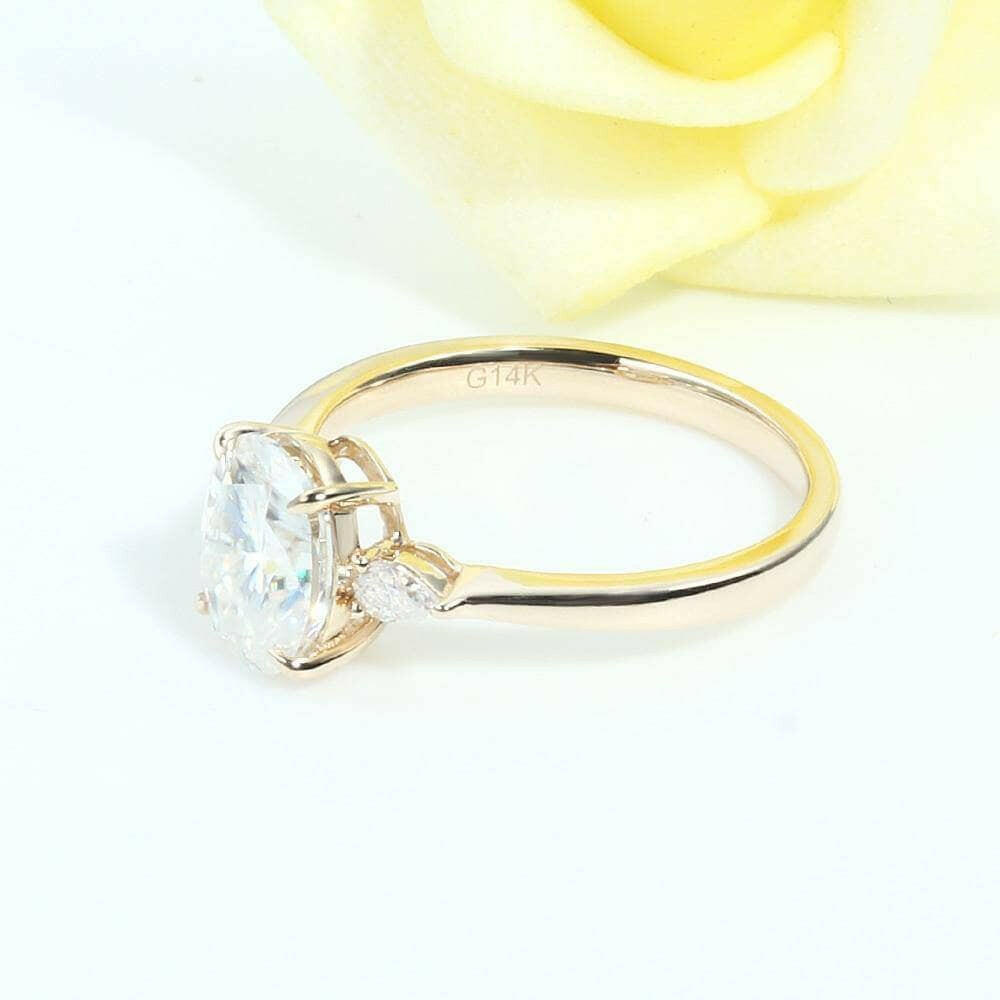 14K Yellow Gold 1ct Oval Cut Diamond Engagement Ring-Evani Naomi Jewelry