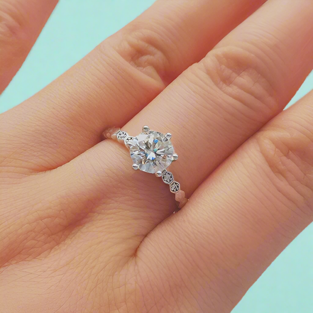 1.00 ct Diamond Vintage Wedding Ring-Evani Naomi Jewelry