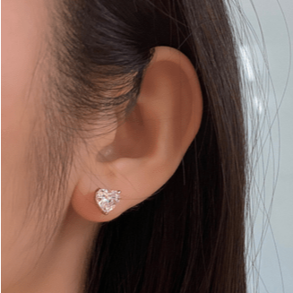 2.7 ct Heart-cut Diamond Stud Earrings-Evani Naomi Jewelry