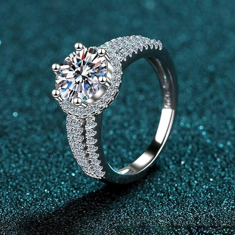3ct Round Brilliant Cut Diamond Halo Engagement Ring-Evani Naomi Jewelry