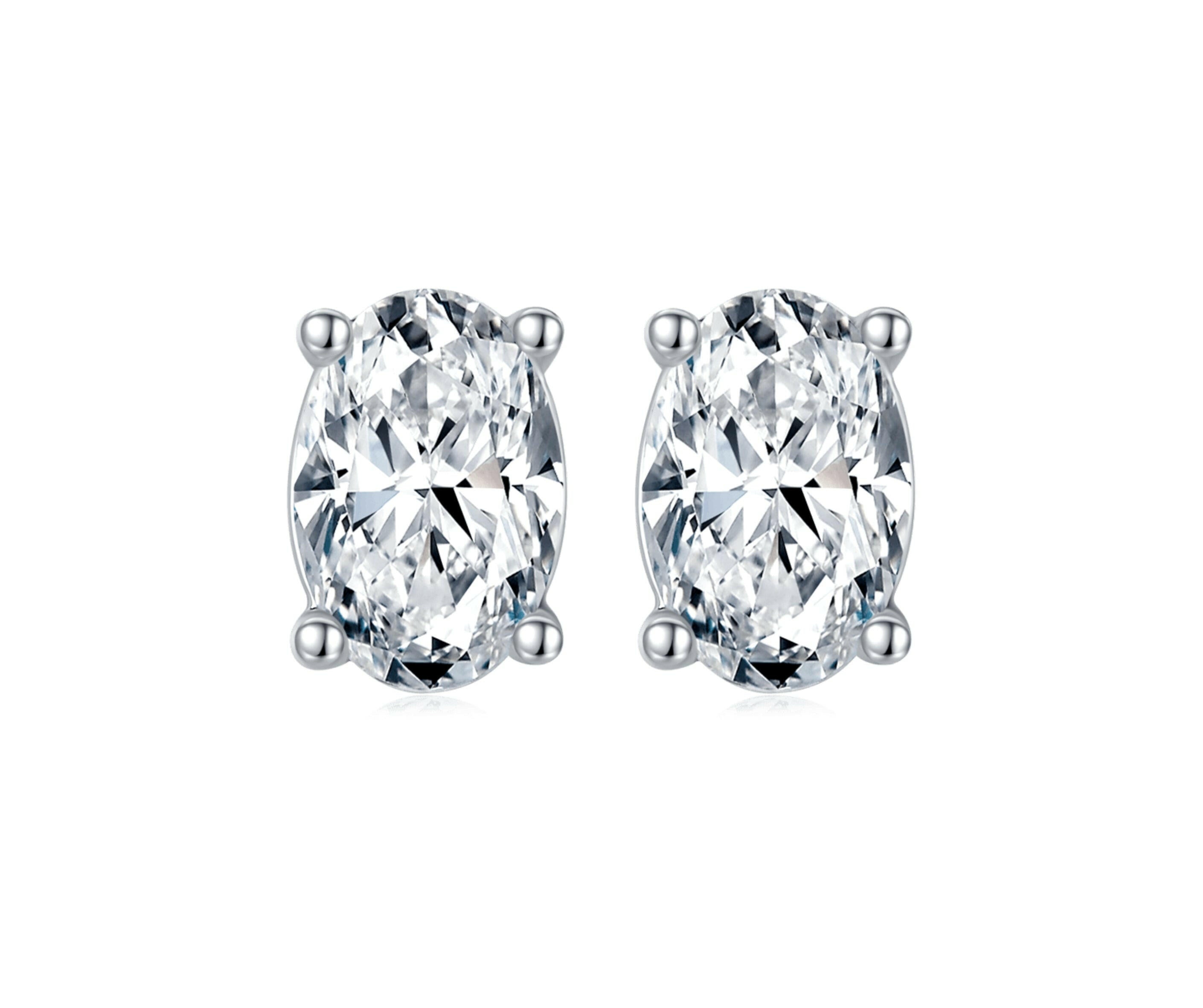 Brilliant 1.0 ct Oval-cut Diamond Jewelry Set-Evani Naomi Jewelry