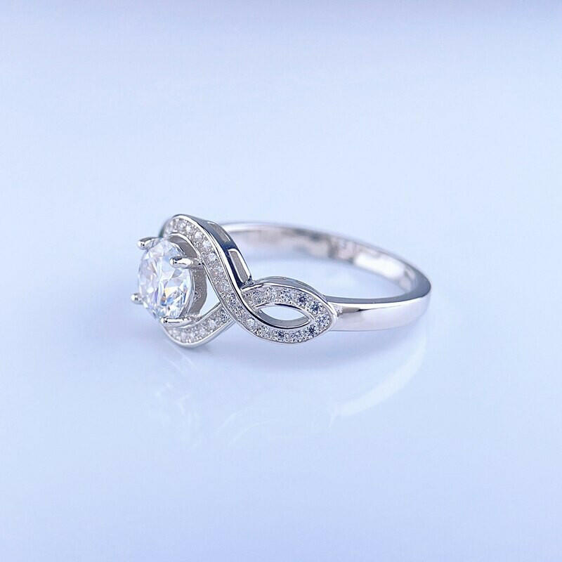 Brilliant Round-cut 1.00 ct Diamond Infinity Engagement Ring-Evani Naomi Jewelry