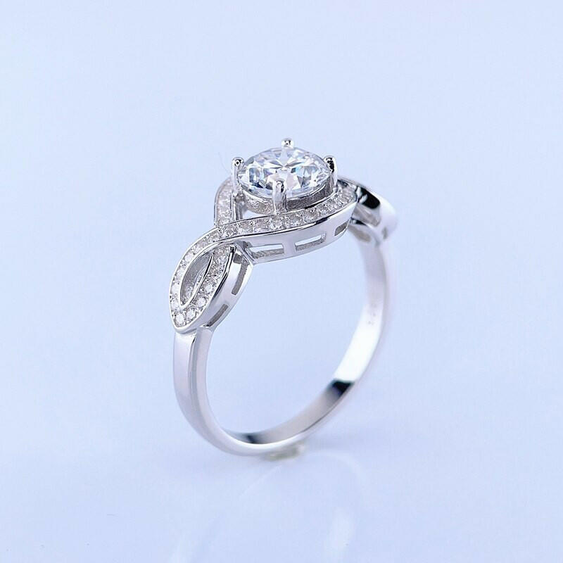 Brilliant Round-cut 1.00 ct Diamond Infinity Engagement Ring-Evani Naomi Jewelry
