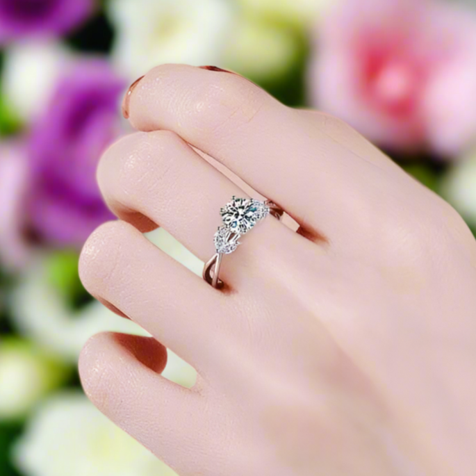 Classic 1ct 6.5mm Round Diamond Wedding Ring-Evani Naomi Jewelry
