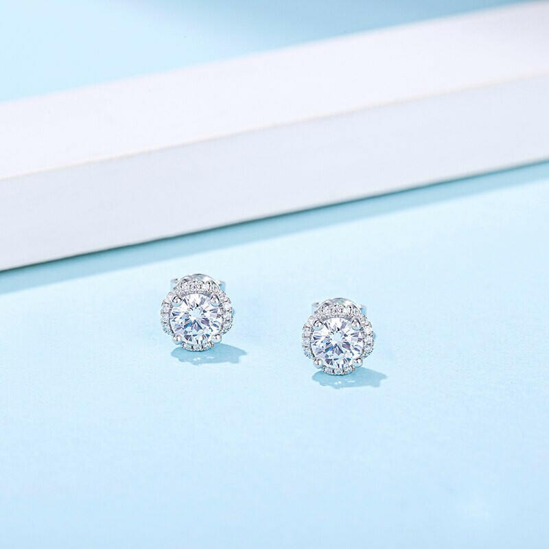 Classic Round 1.0 ct Diamond Stud Earrings-Evani Naomi Jewelry