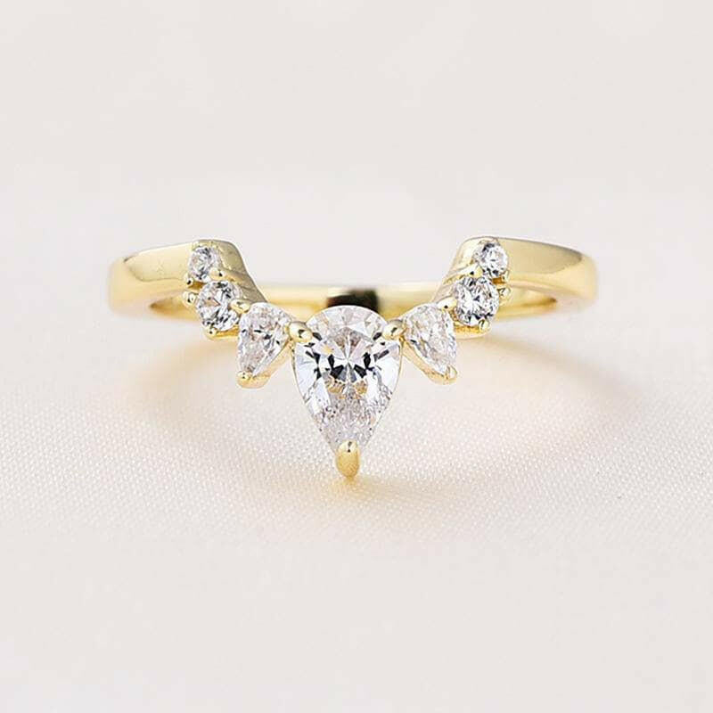 Classic Round Cut 2.0ct Solitaire Yellow Gold Bridal Set-Evani Naomi Jewelry