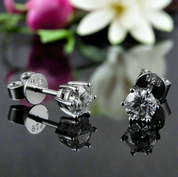 Classic Round-cut Diamond Jewelry Set-Evani Naomi Jewelry