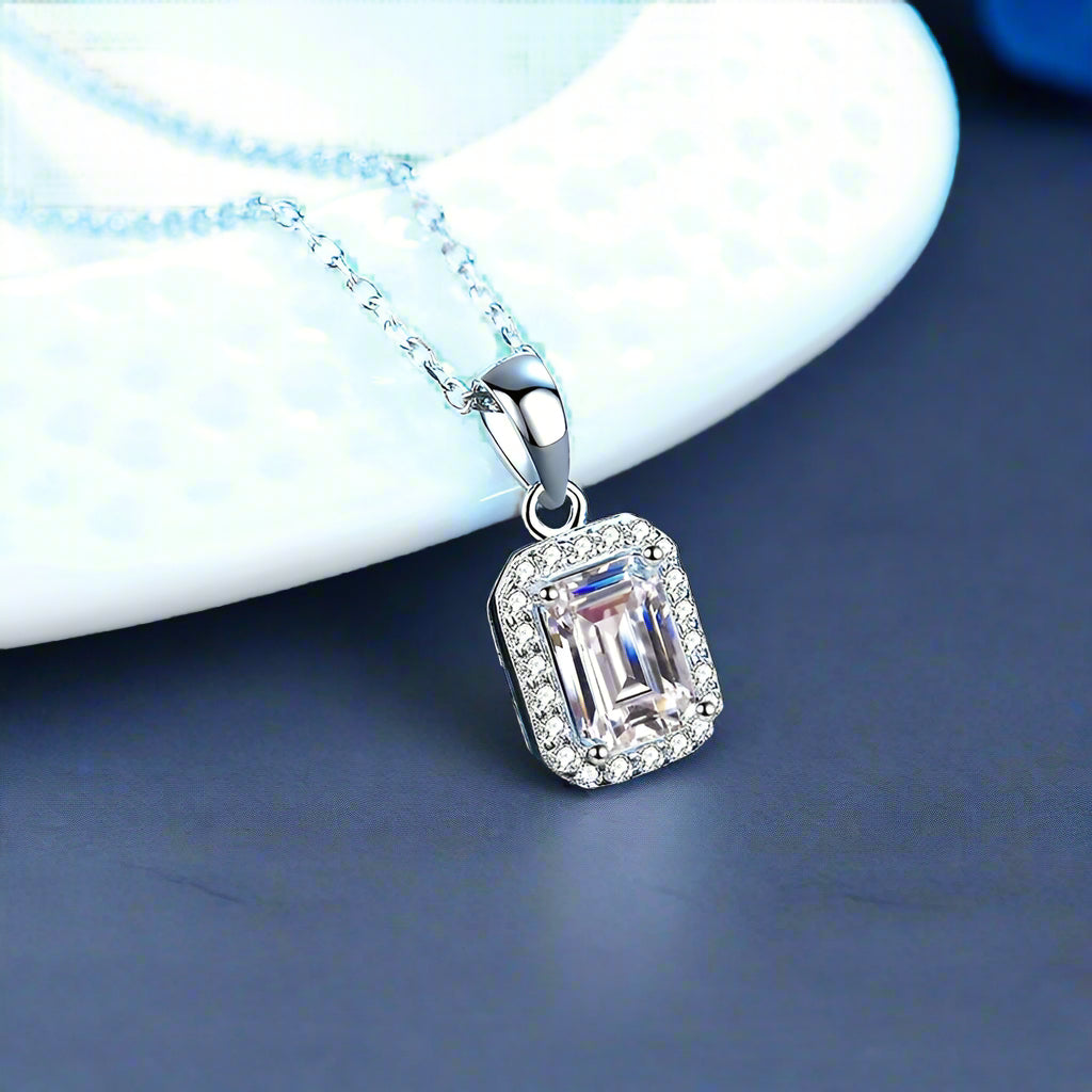 Emerald-cut 1.0 ct Diamond Clavicle Chain Necklace-Evani Naomi Jewelry