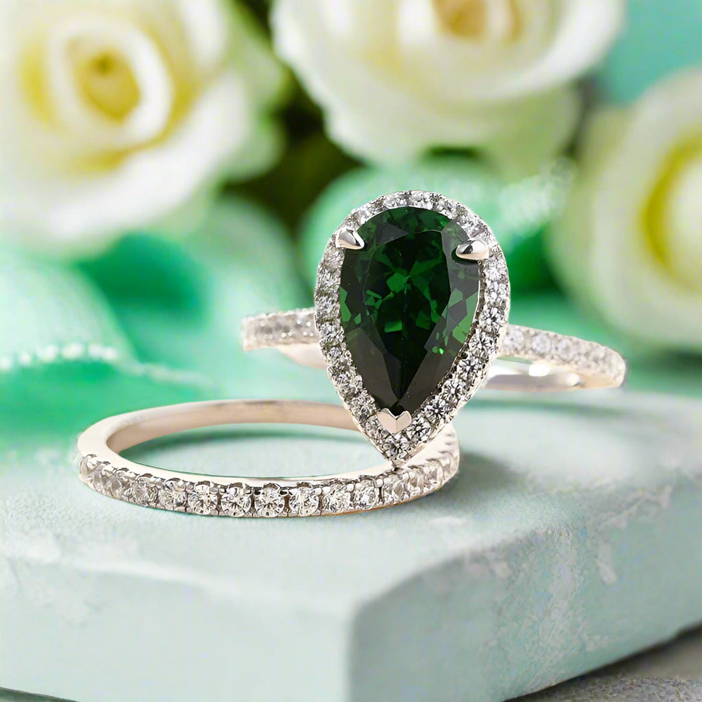 Pear Cut 2.2 ct Emerald Green Diamond Halo Bridal Ring Set-Evani Naomi Jewelry