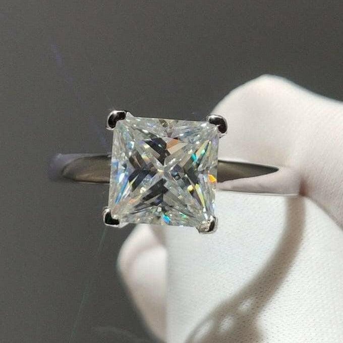 Princess Cut 1ct Sparkling Diamond Classic 4 Claw Engagement Ring-Evani Naomi Jewelry