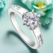 Round-cut 1.25 ct Diamond Engagement Ring-Evani Naomi Jewelry