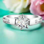 Round-cut 1.25 ct Diamond Engagement Ring-Evani Naomi Jewelry
