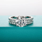 Round-cut 3.0 ct Diamond Bridal Set-Evani Naomi Jewelry