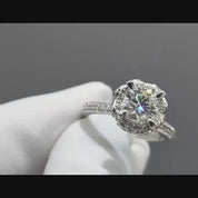 1.0 Ct Round Cut Diamond Engagement Ring