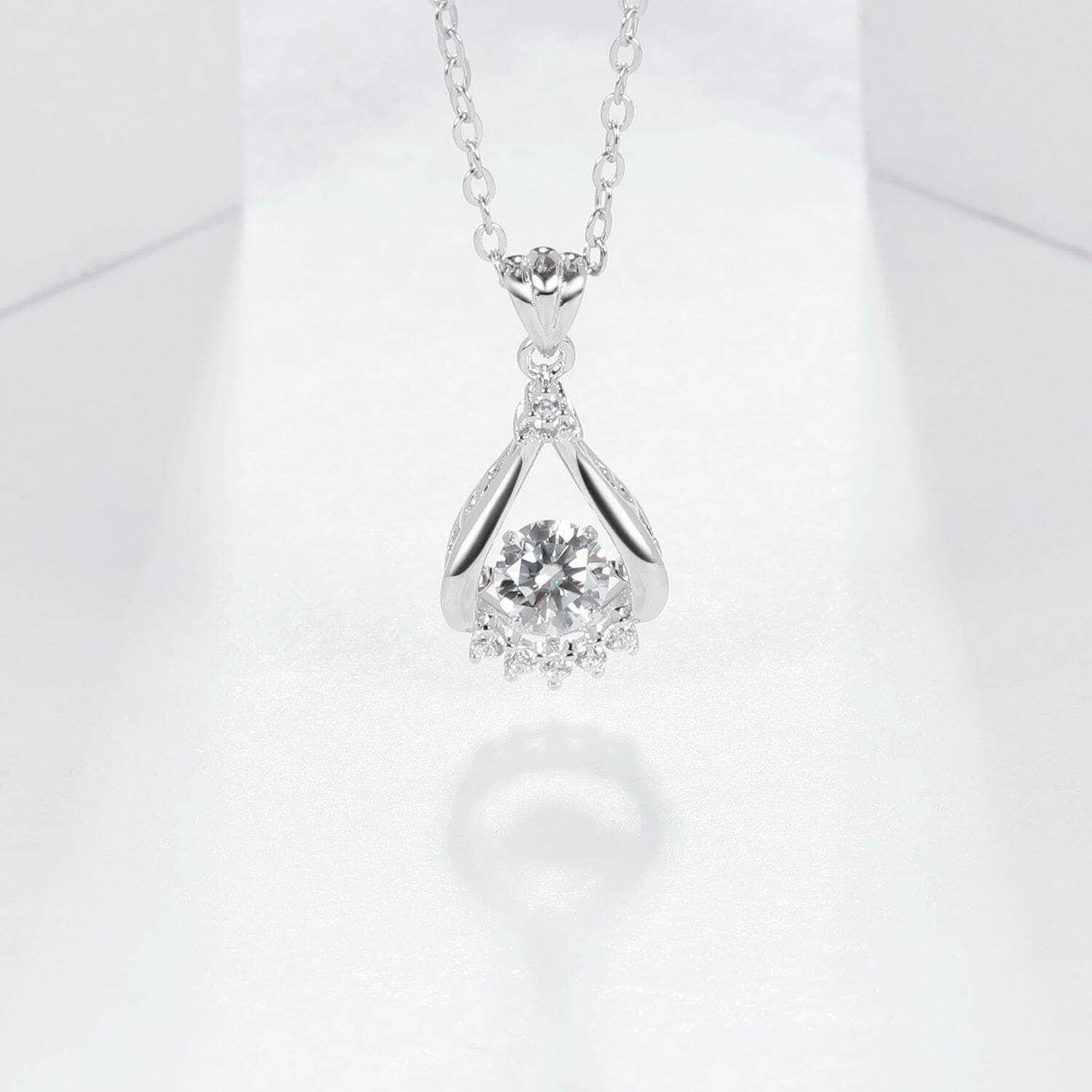 0.5 Ct Round Diamond Teardrop Shaped Pendant Necklace-Evani Naomi Jewelry
