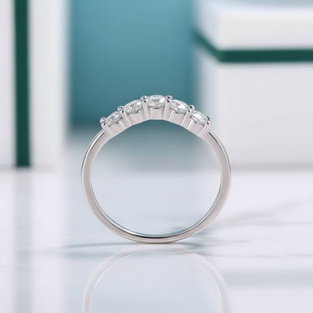 14K White Gold Round Cut Diamond Classic Wedding Band-Evani Jewelry