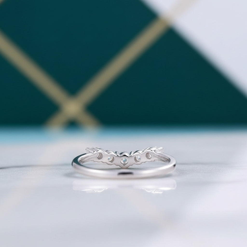 14K White Gold Round Cut Diamond Classic Wedding Band-Evani Jewelry