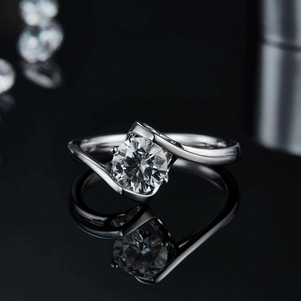 14k White Gold 1.0 Ct Round Cut Diamond Engagement Ring-Evani Naomi Jewelry