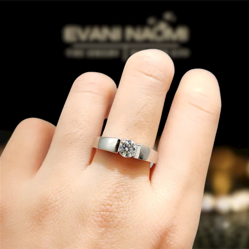 18K White Gold 0.5 Ct Round Cut Diamond Mens Wedding Band-Evani Naomi Jewelry
