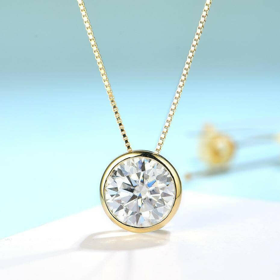 18K Yellow Gold 5.0 Ct Round Diamond Pendant Necklace-Evani Naomi Jewelry