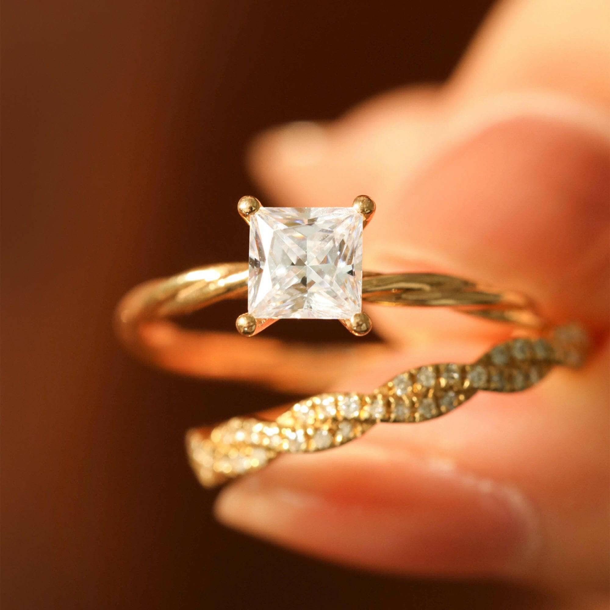 18K Yellow Gold Princess Cut Diamond Twist Engagement Ring Set-Evani Jewelry