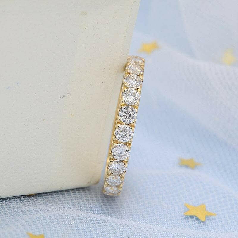 18k Yellow Gold Round Cut Diamond Wedding Band-Evani Naomi Jewelry