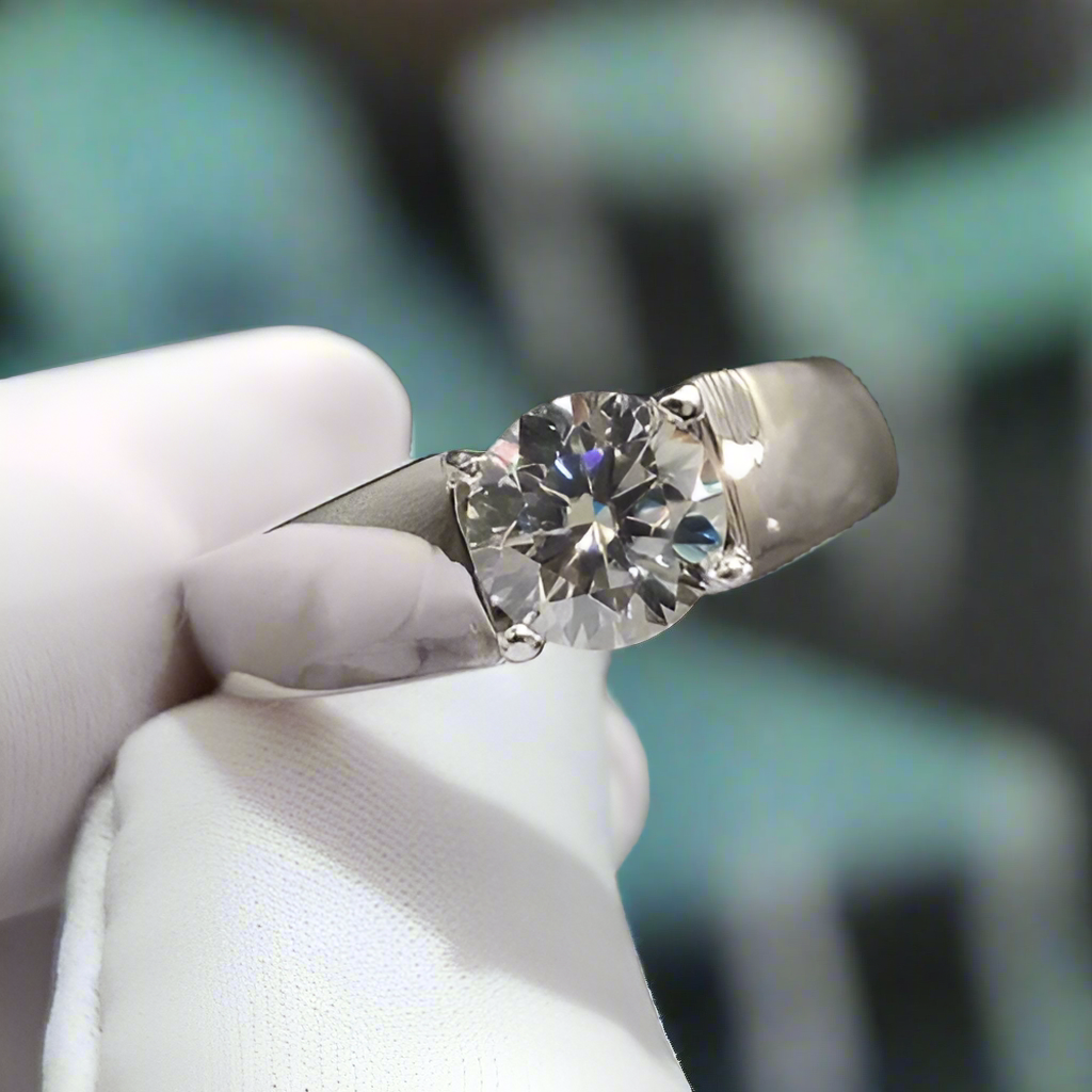 1.0 Carat Round Cut Diamond Men's Wedding Ring-Evani Jewelry