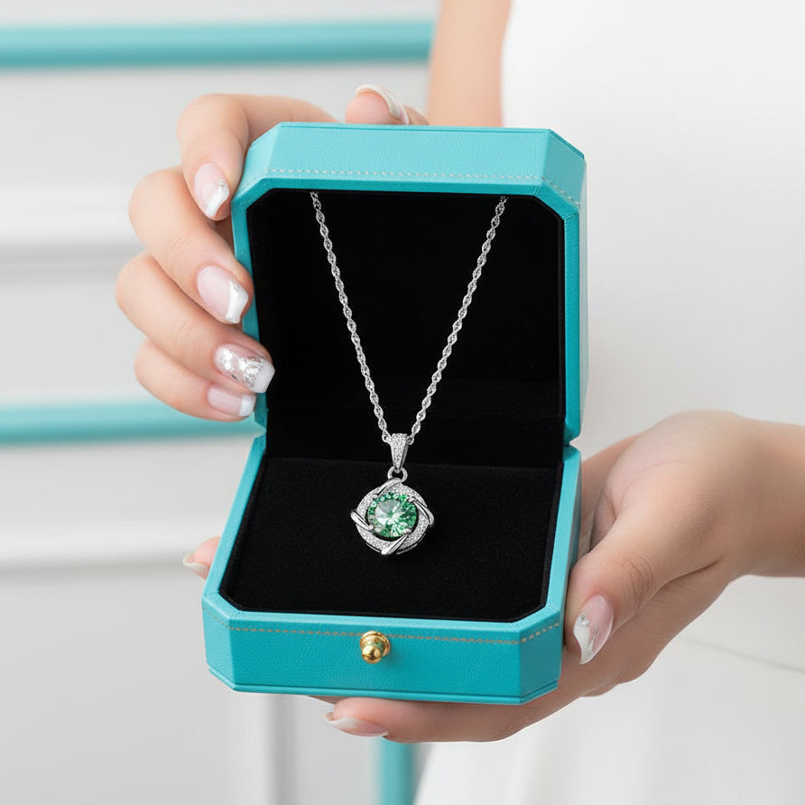 1.0 Ct Peridot Clavicle Pendant Necklace-Evani Jewelry